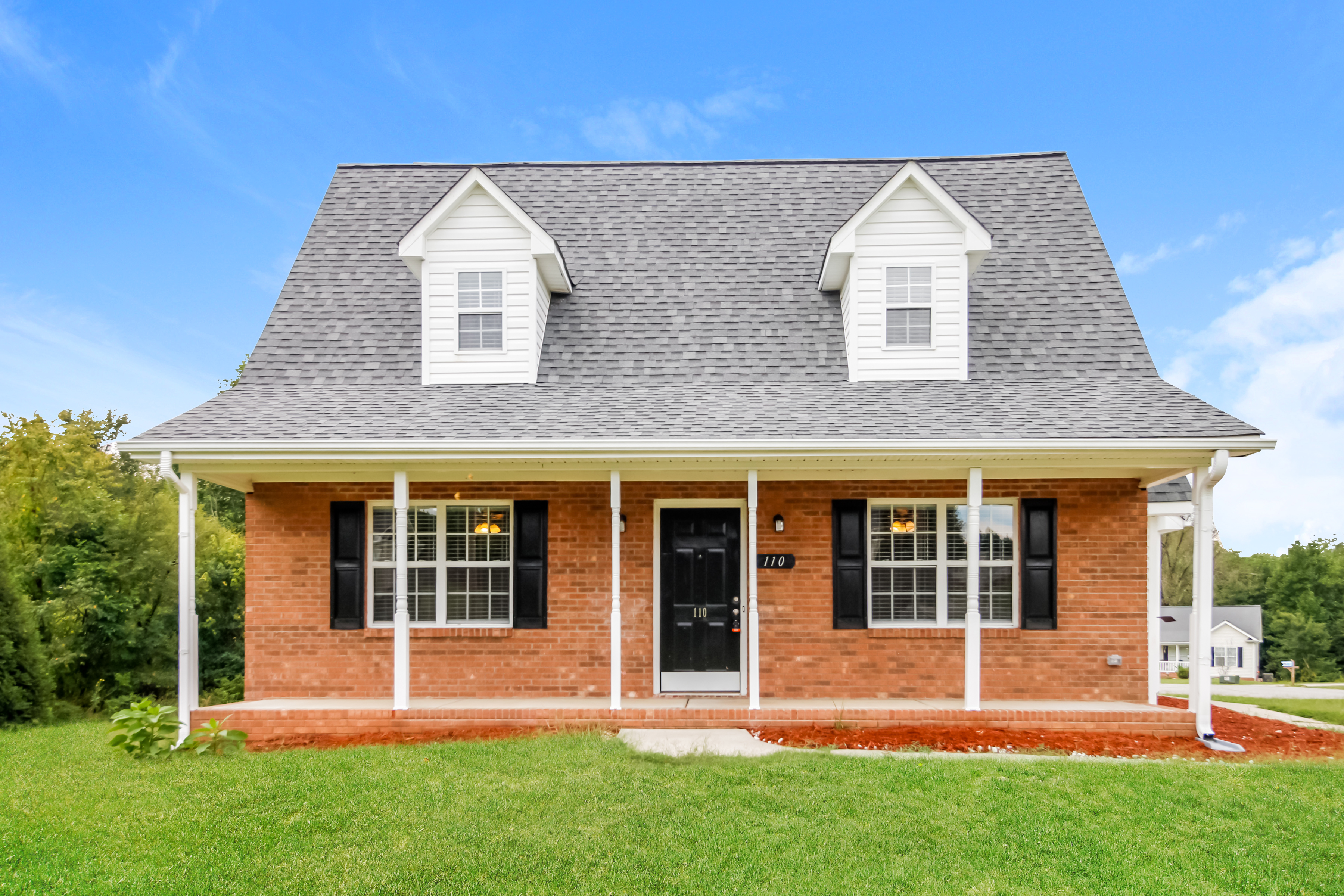 110 S TWIN HILL RD CLEMMONS, NC 27012